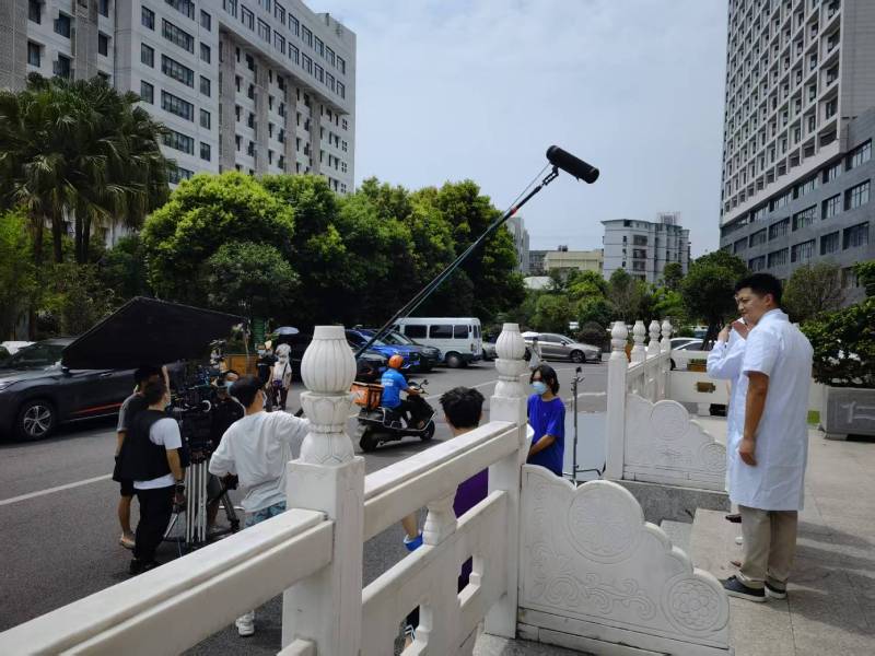 崇义县广告片拍摄公司低成本实现高规格制作的诀窍
